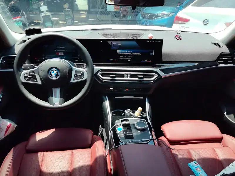 BMW i3 2022 eDrive35L — миниатюра 7