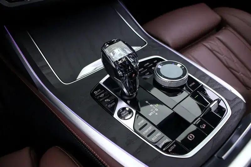 BMW X7 2019 xDrive40i M Sport Package — миниатюра 11