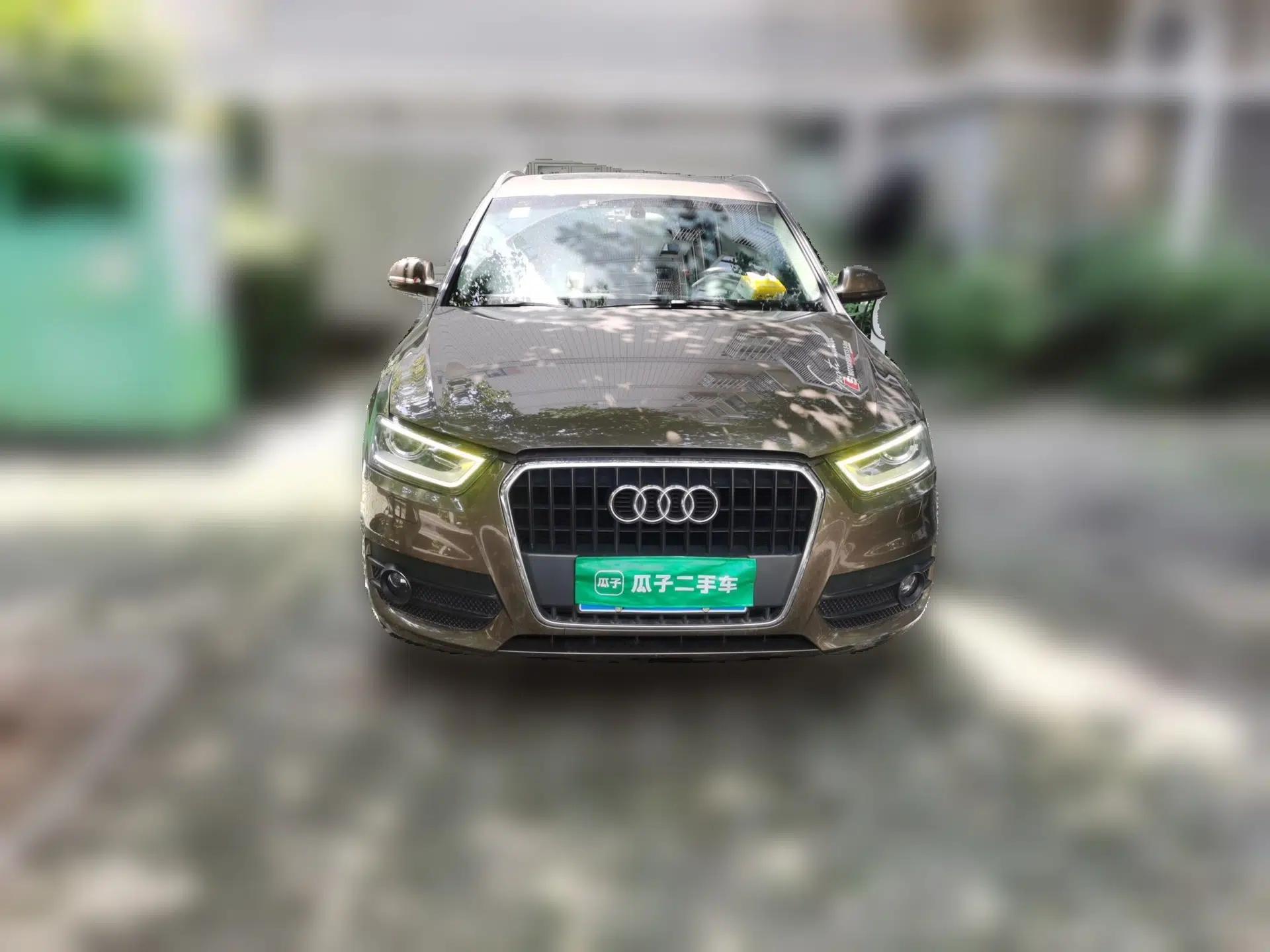 Audi Q3 2013 35 TFSI Comfort Model — миниатюра 2