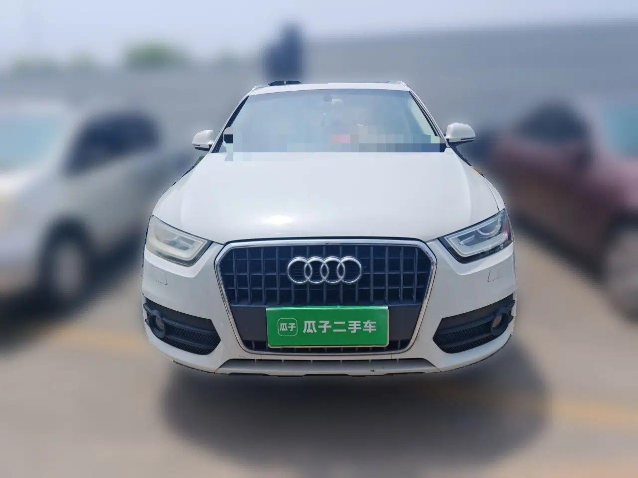 Audi Q3 2015 30 TFSI Comfort Model — миниатюра 2