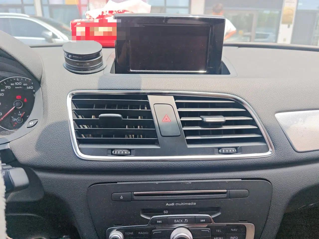 Audi Q3 2015 30 TFSI Comfort Model — миниатюра 13
