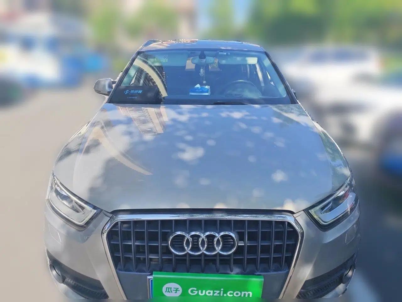 Audi Q3 2015 30 TFSI Comfort Model — миниатюра 2