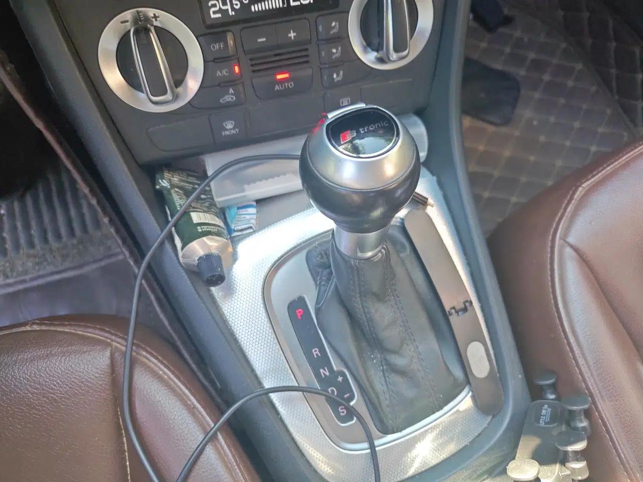 Audi Q3 2015 30 TFSI Comfort Model — миниатюра 14