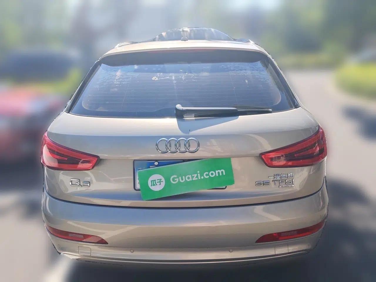 Audi Q3 2015 30 TFSI Comfort Model — миниатюра 5