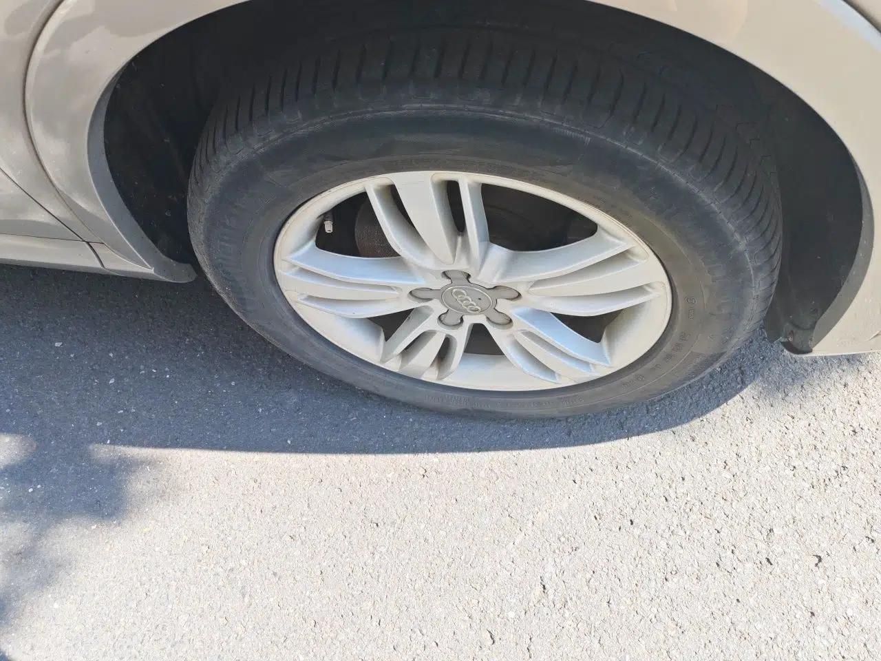 Audi Q3 2015 30 TFSI Comfort Model — миниатюра 8