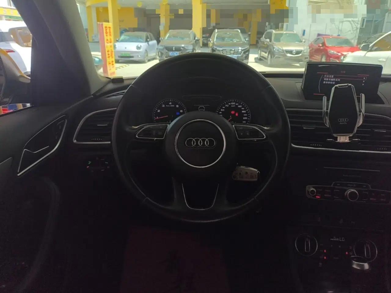 Audi Q3 2017 30 TFSI Fashion Model — миниатюра 18