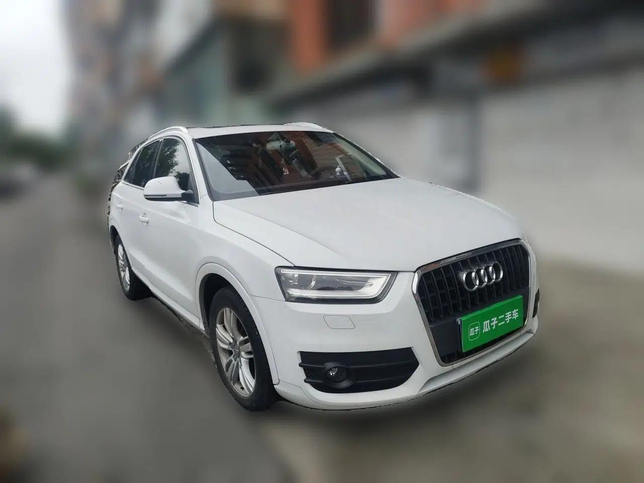 Audi Q3 2015 30 TFSI Comfort Model — миниатюра 3