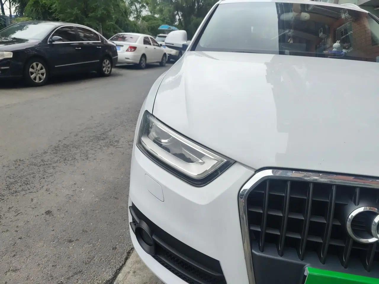 Audi Q3 2015 30 TFSI Comfort Model — миниатюра 7