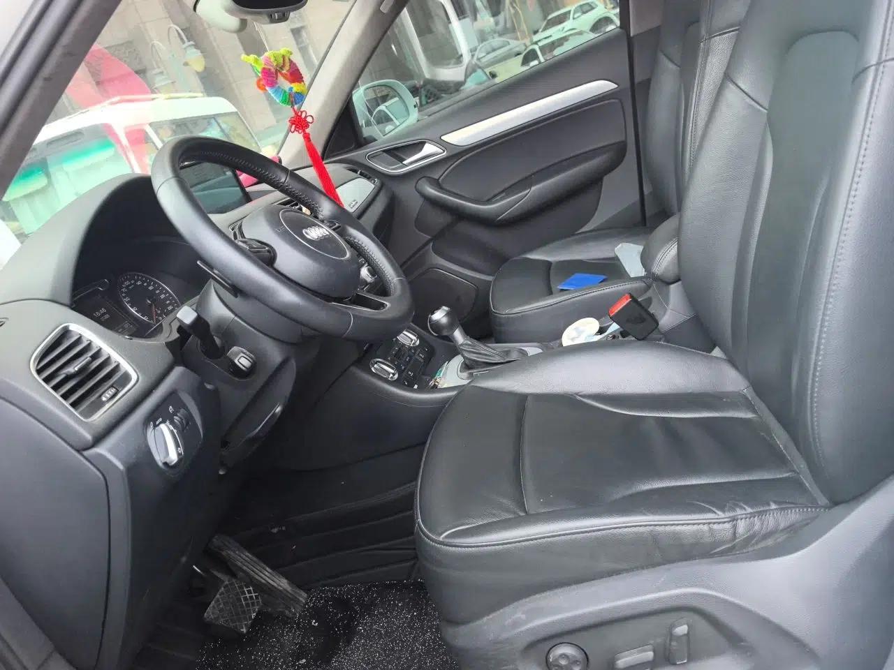 Audi Q3 2013 35 TFSI quattro Comfort Model — миниатюра 15