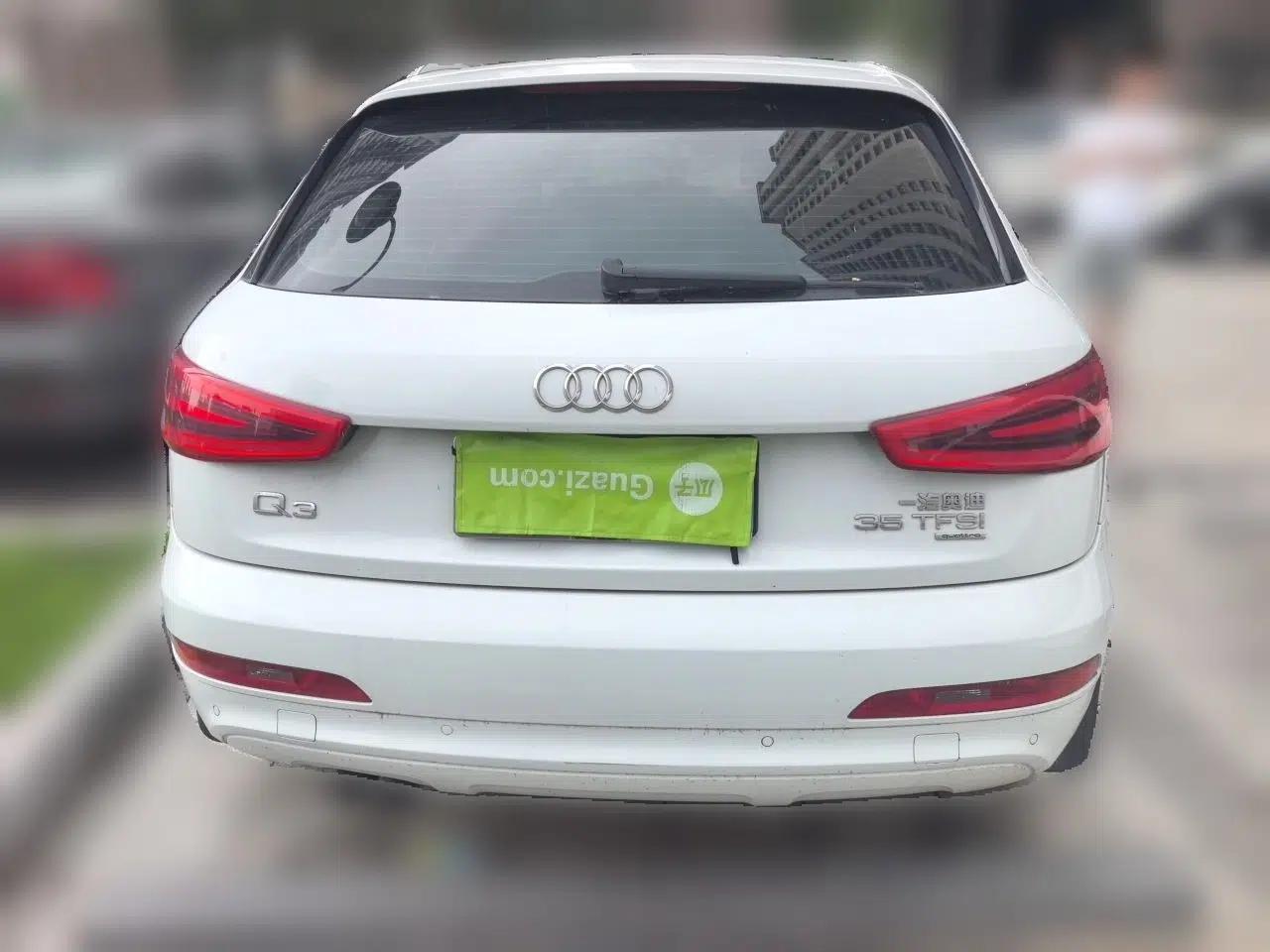 Audi Q3 2013 35 TFSI quattro Comfort Model — миниатюра 5