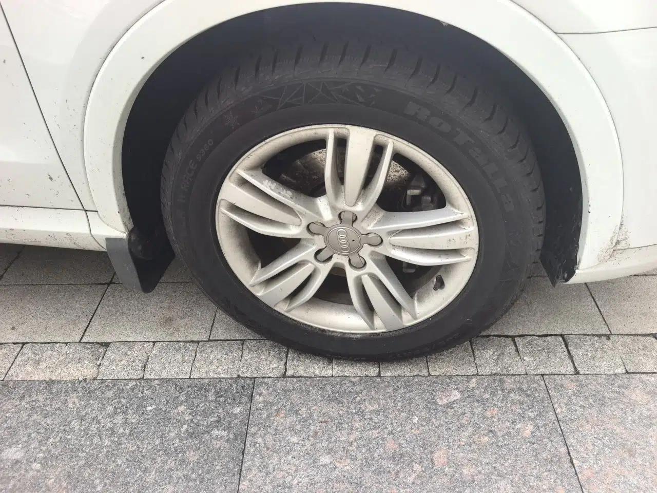 Audi Q3 2013 35 TFSI quattro Comfort Model — миниатюра 8