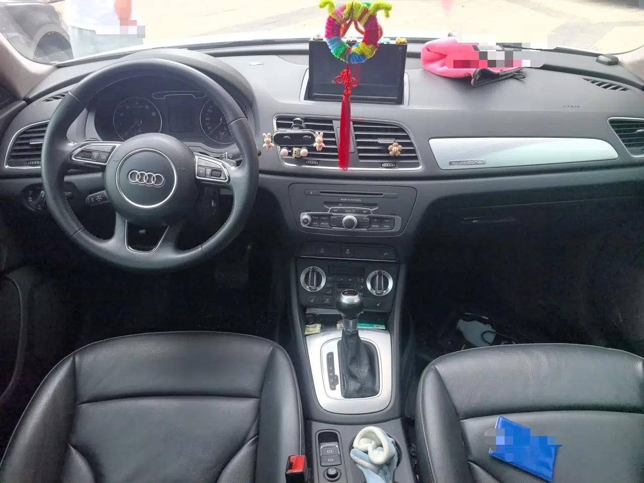 Audi Q3 2013 35 TFSI quattro Comfort Model — миниатюра 9