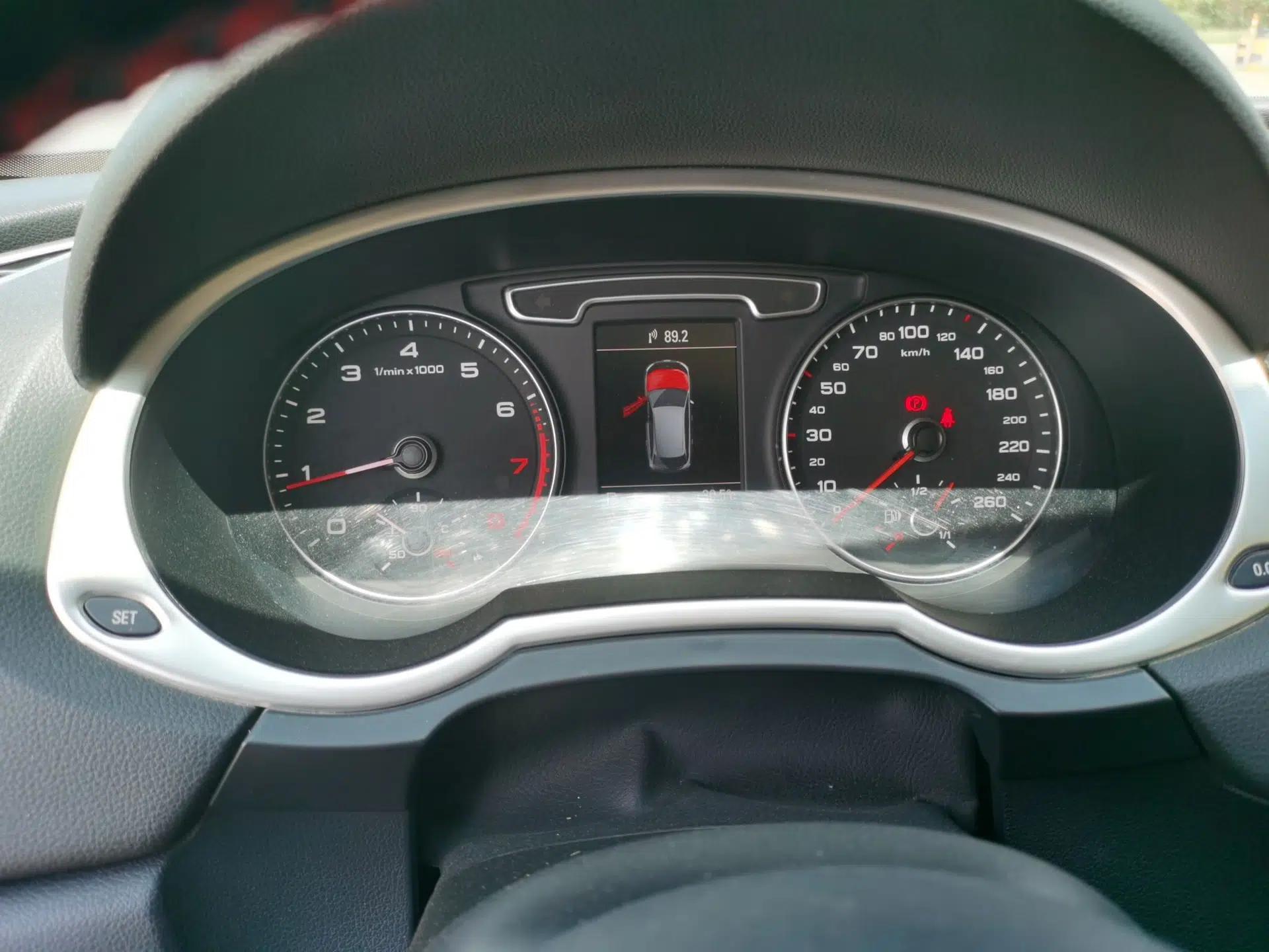 Audi Q3 2013 35 TFSI quattro Technology Edition — миниатюра 11