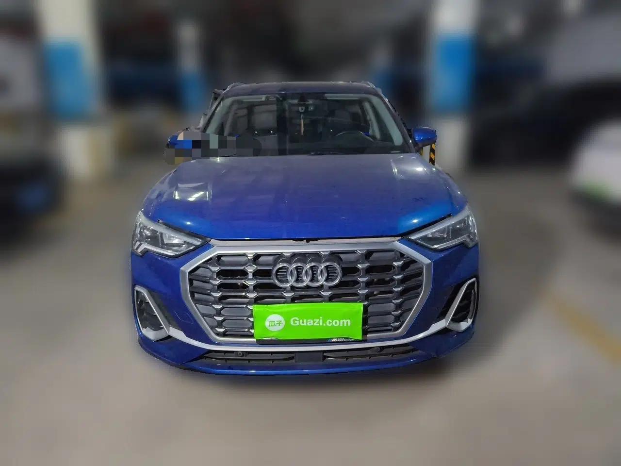 Audi Q3 2019 40 TFSI Fashion Dynamic Model — миниатюра 2