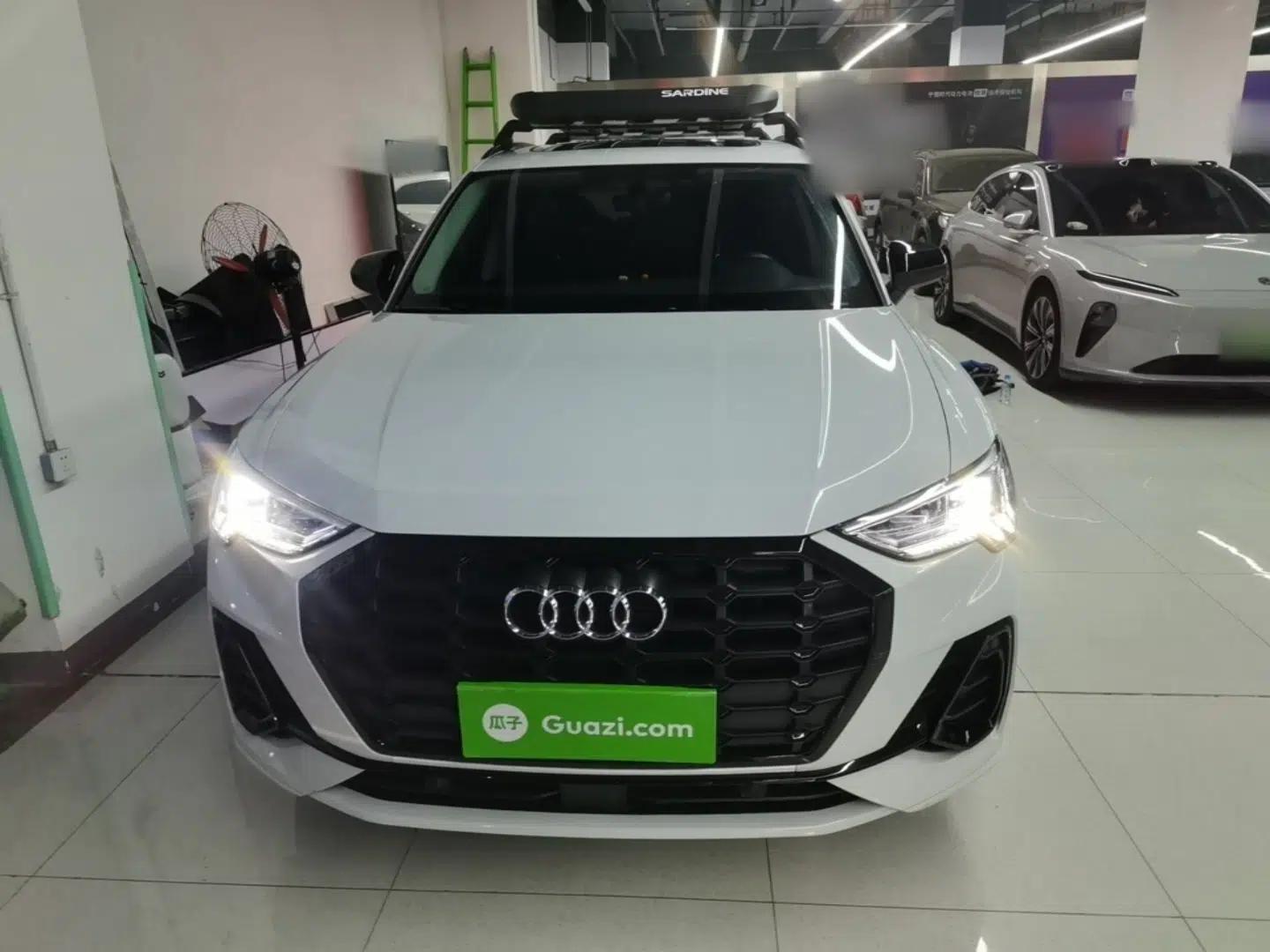 Audi Q3 2022 35 TFSI Fashion Dynamic Model — миниатюра 2
