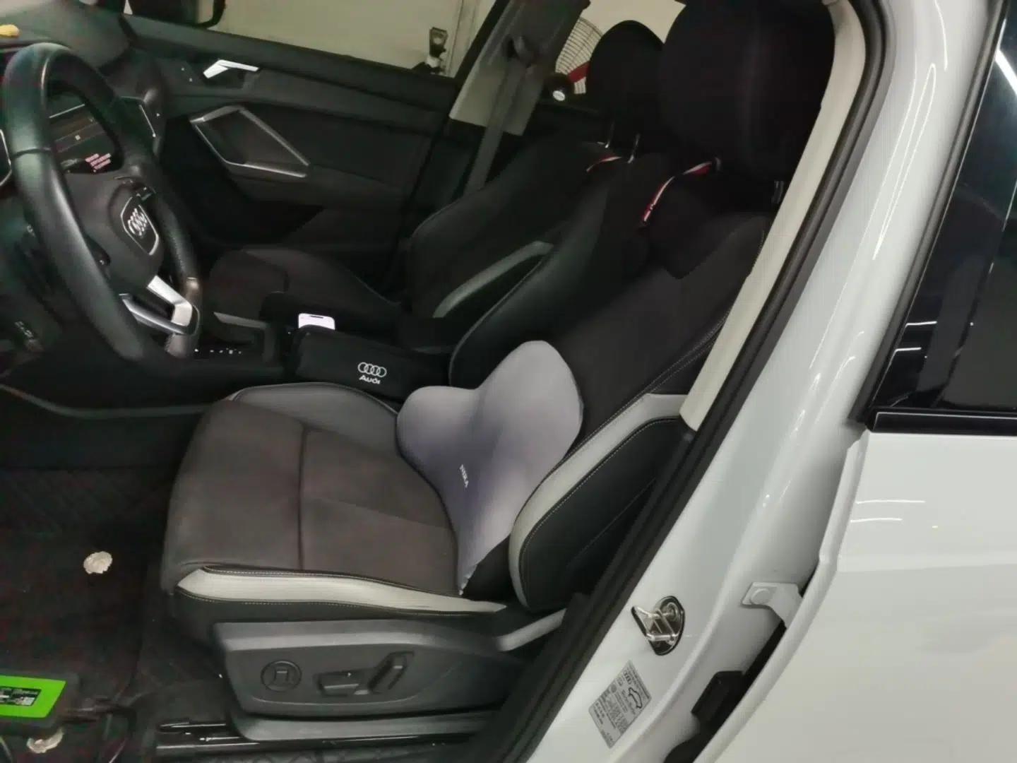 Audi Q3 2022 35 TFSI Fashion Dynamic Model — миниатюра 17