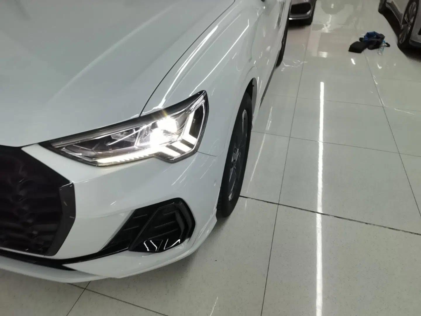 Audi Q3 2022 35 TFSI Fashion Dynamic Model — миниатюра 8