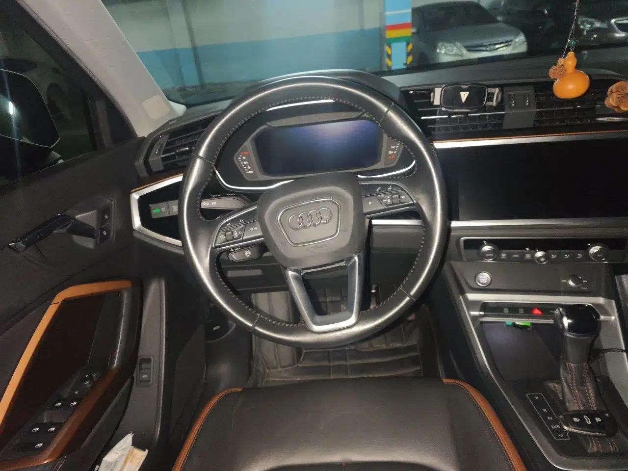 Audi Q3 2020 35 TFSI Fashionable and Elegant Model — миниатюра 10