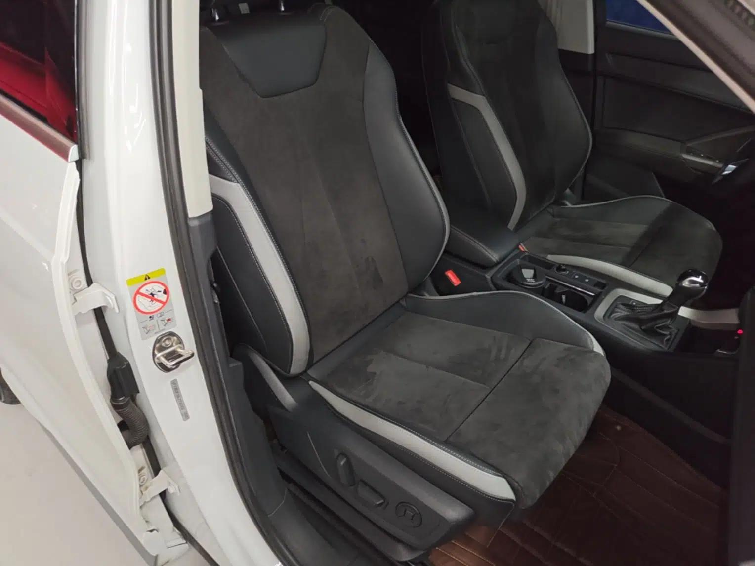 Audi Q3 2020 35 TFSI Fashion Dynamic Model — миниатюра 24