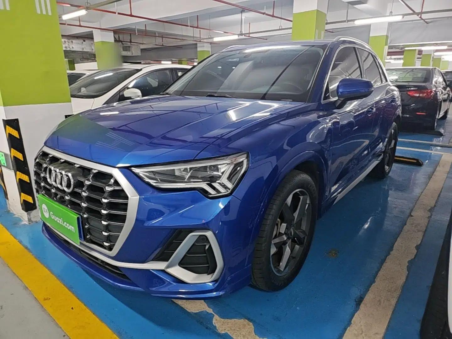 Audi Q3 2019 40 TFSI Fashion Dynamic Model — миниатюра 1