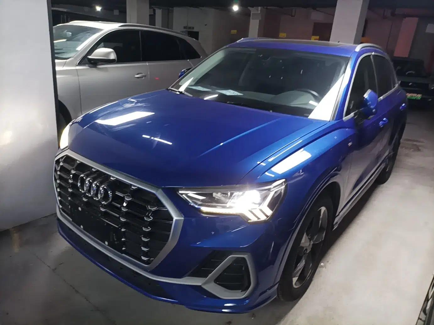Audi Q3 2020 35 TFSI Fashion Dynamic Model — миниатюра 1