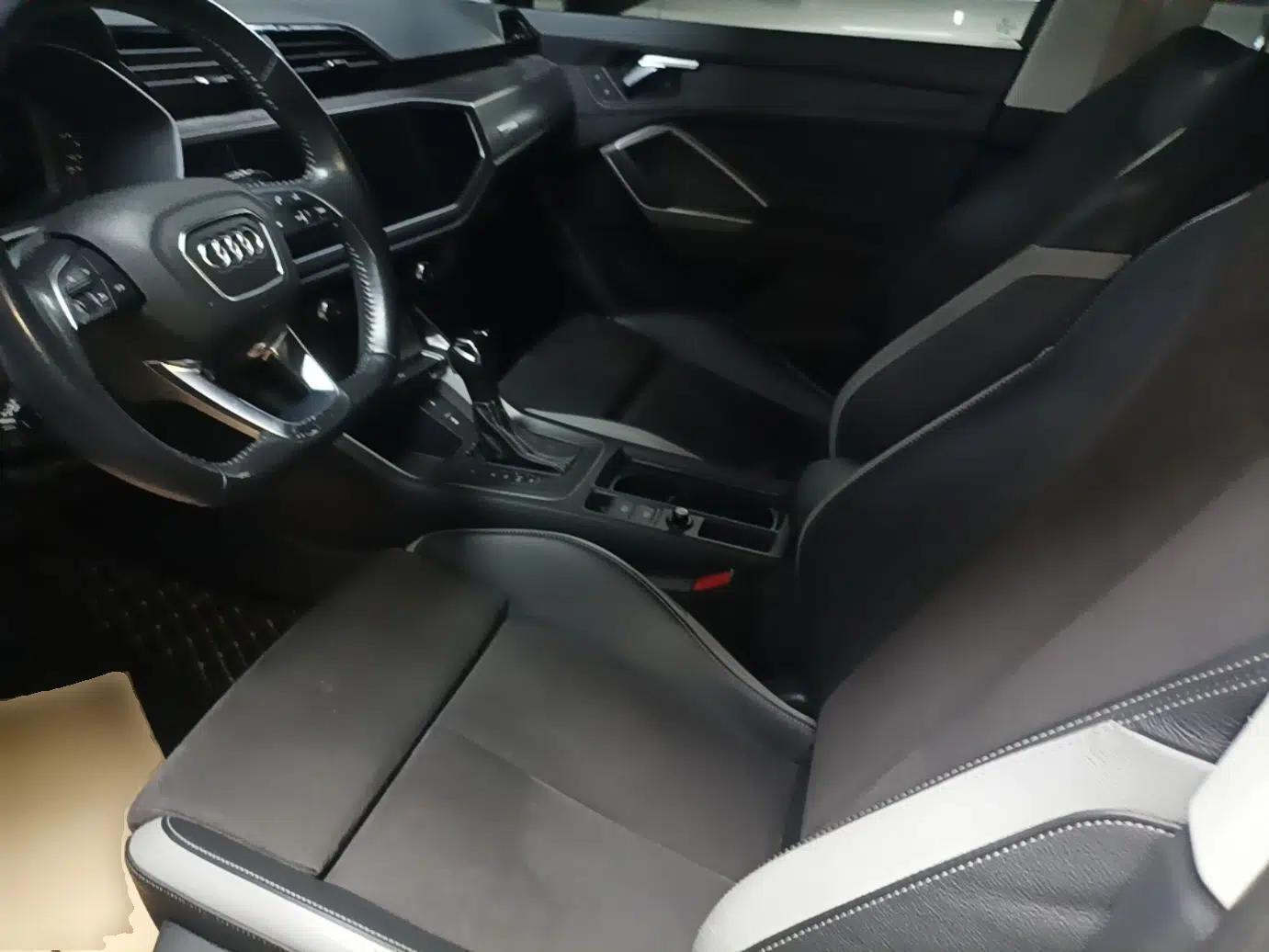 Audi Q3 2020 35 TFSI Fashion Dynamic Model — миниатюра 17