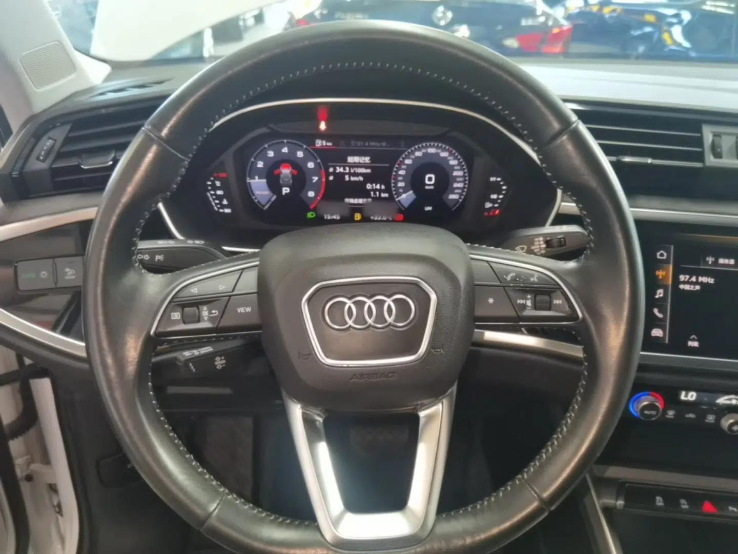 Audi Q3 2019 35 TFSI Advanced Dynamic Edition — миниатюра 13