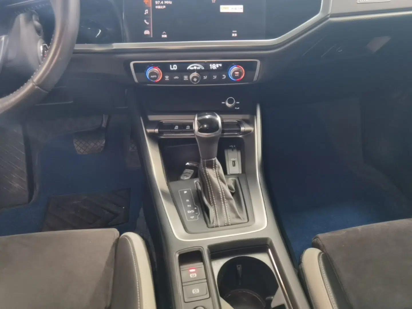 Audi Q3 2019 35 TFSI Advanced Dynamic Edition — миниатюра 16