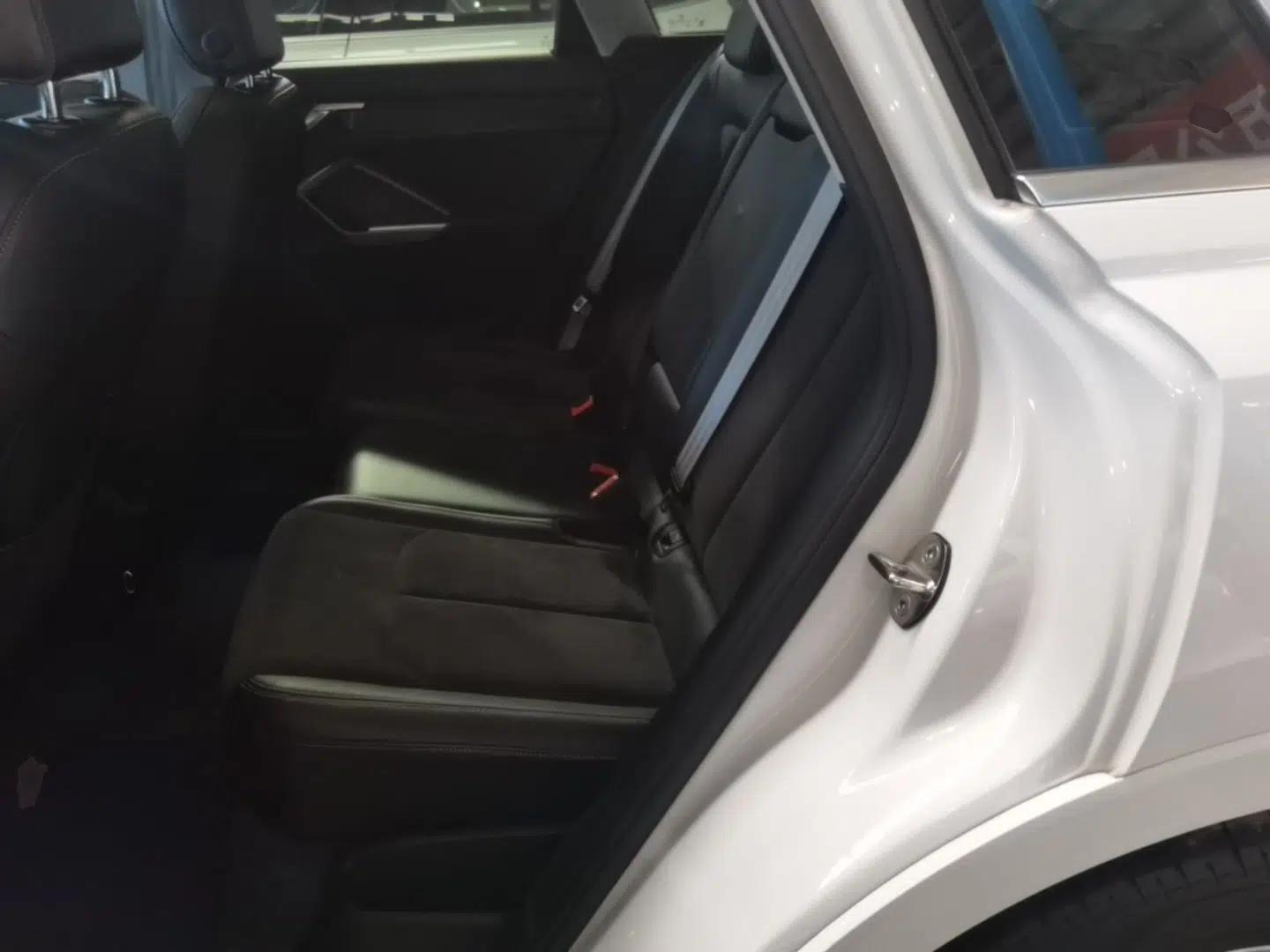 Audi Q3 2019 35 TFSI Advanced Dynamic Edition — миниатюра 20