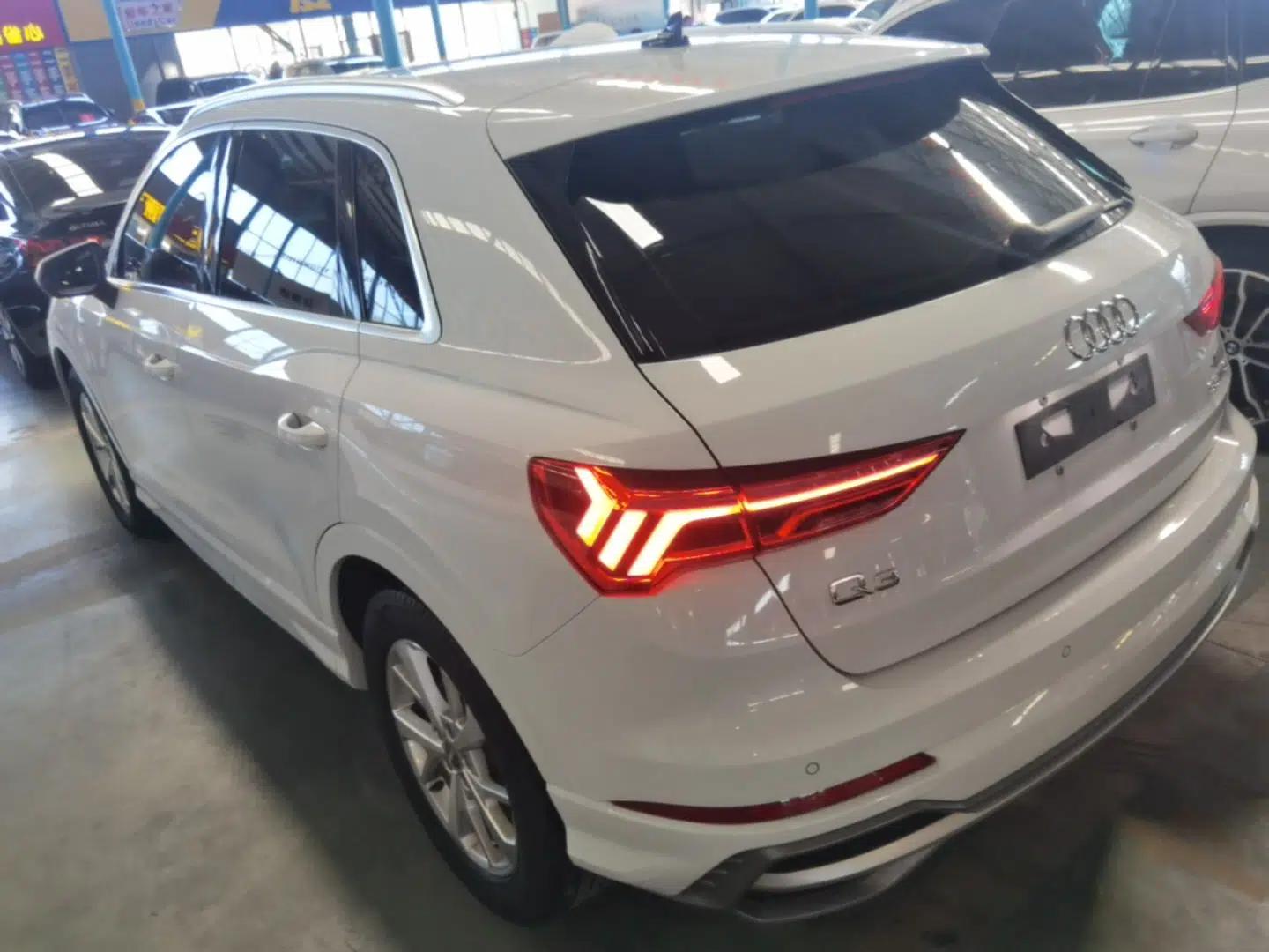 Audi Q3 2019 35 TFSI Advanced Dynamic Edition — миниатюра 4