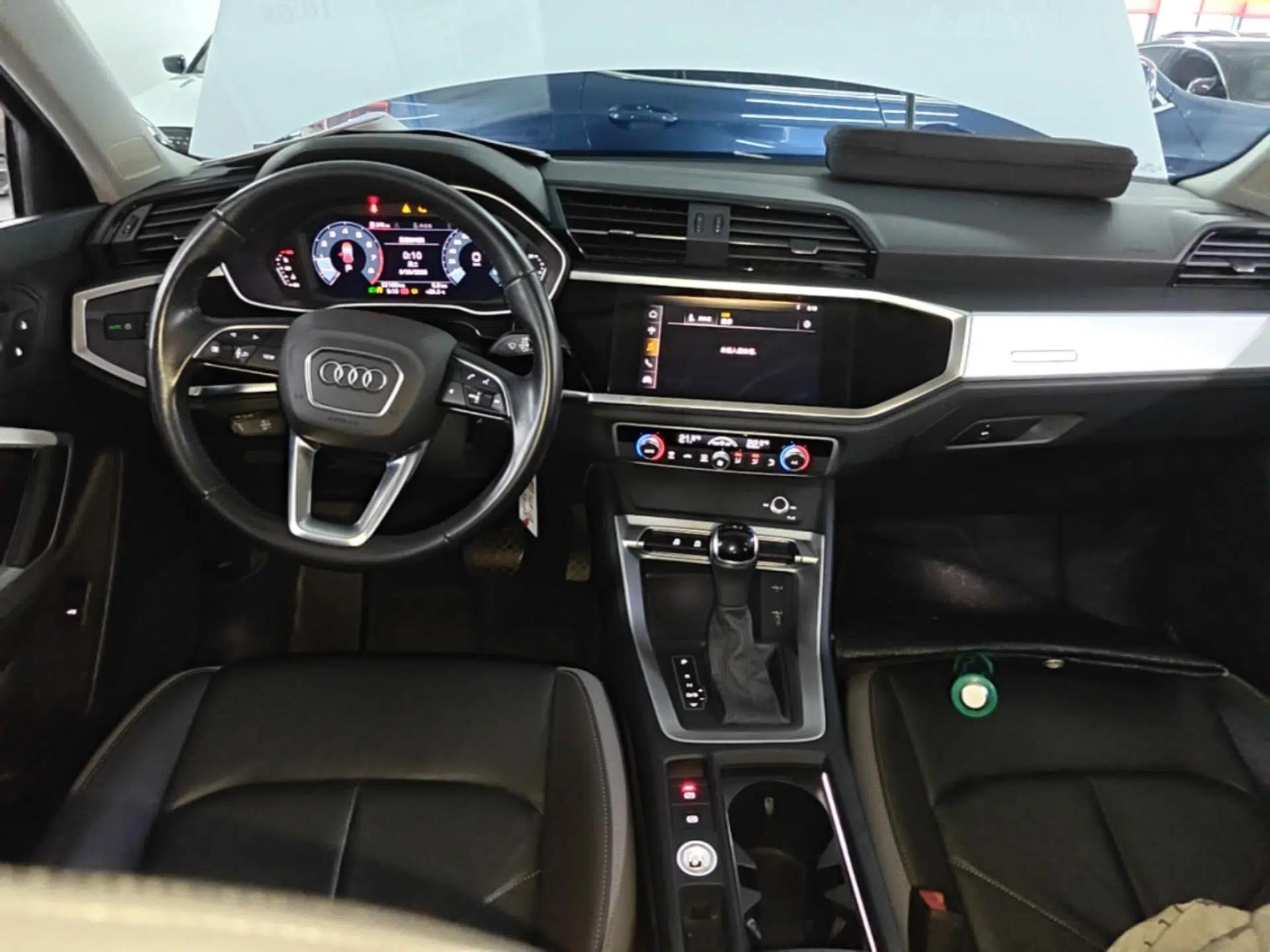 Audi Q3 2021 35 TFSI Advanced Style Edition — миниатюра 12