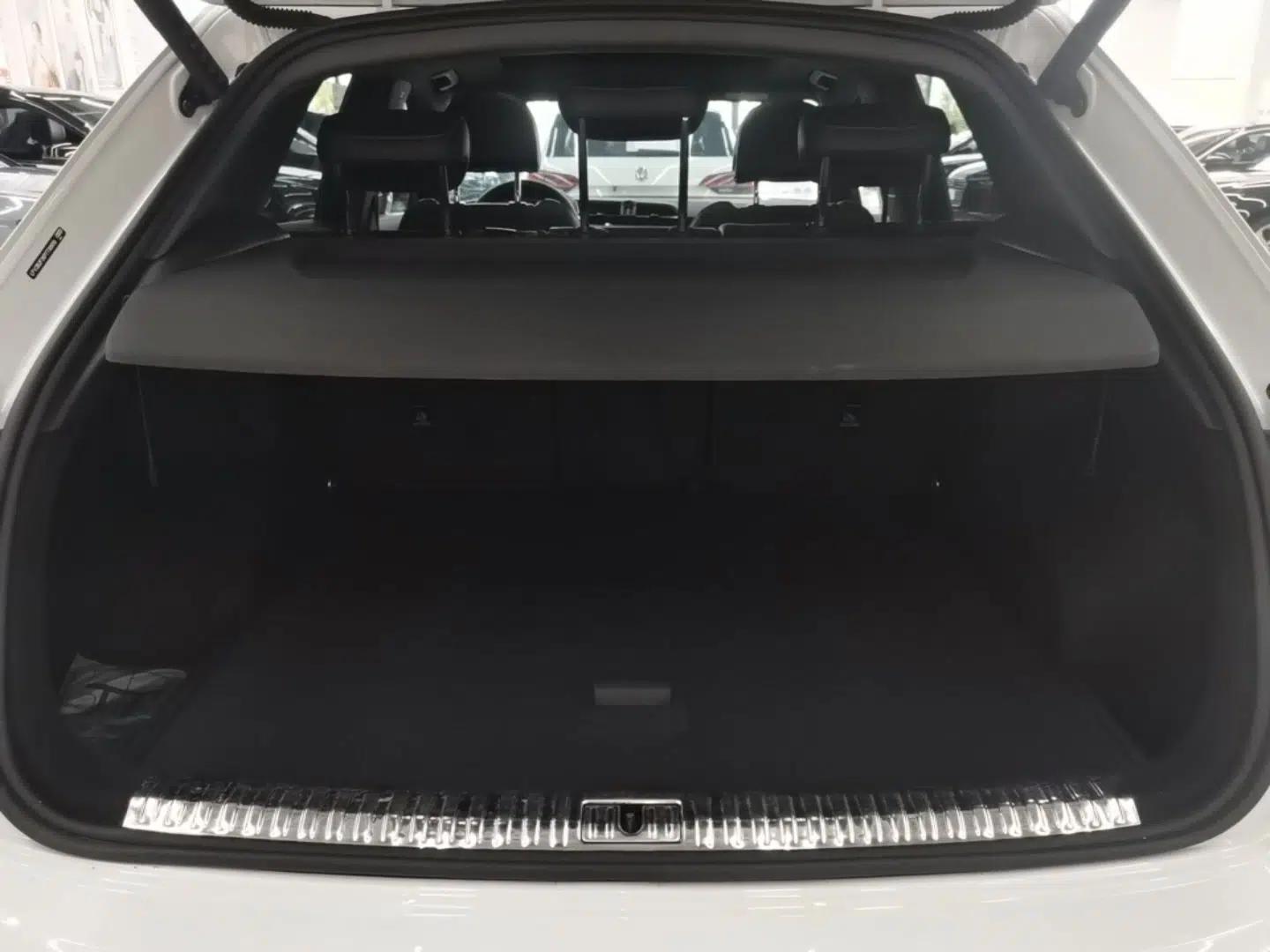 Audi Q3 2024 35 TFSI Fashion Dynamic Edition — миниатюра 22