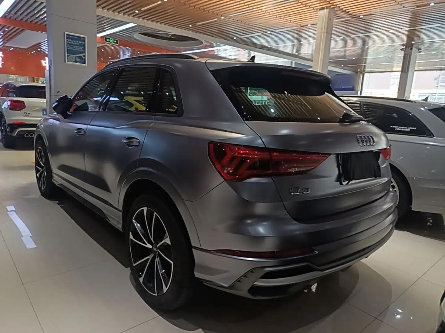 Audi Q3 2023 35 TFSI Fashion Dynamic Model (1.5T) — миниатюра 4