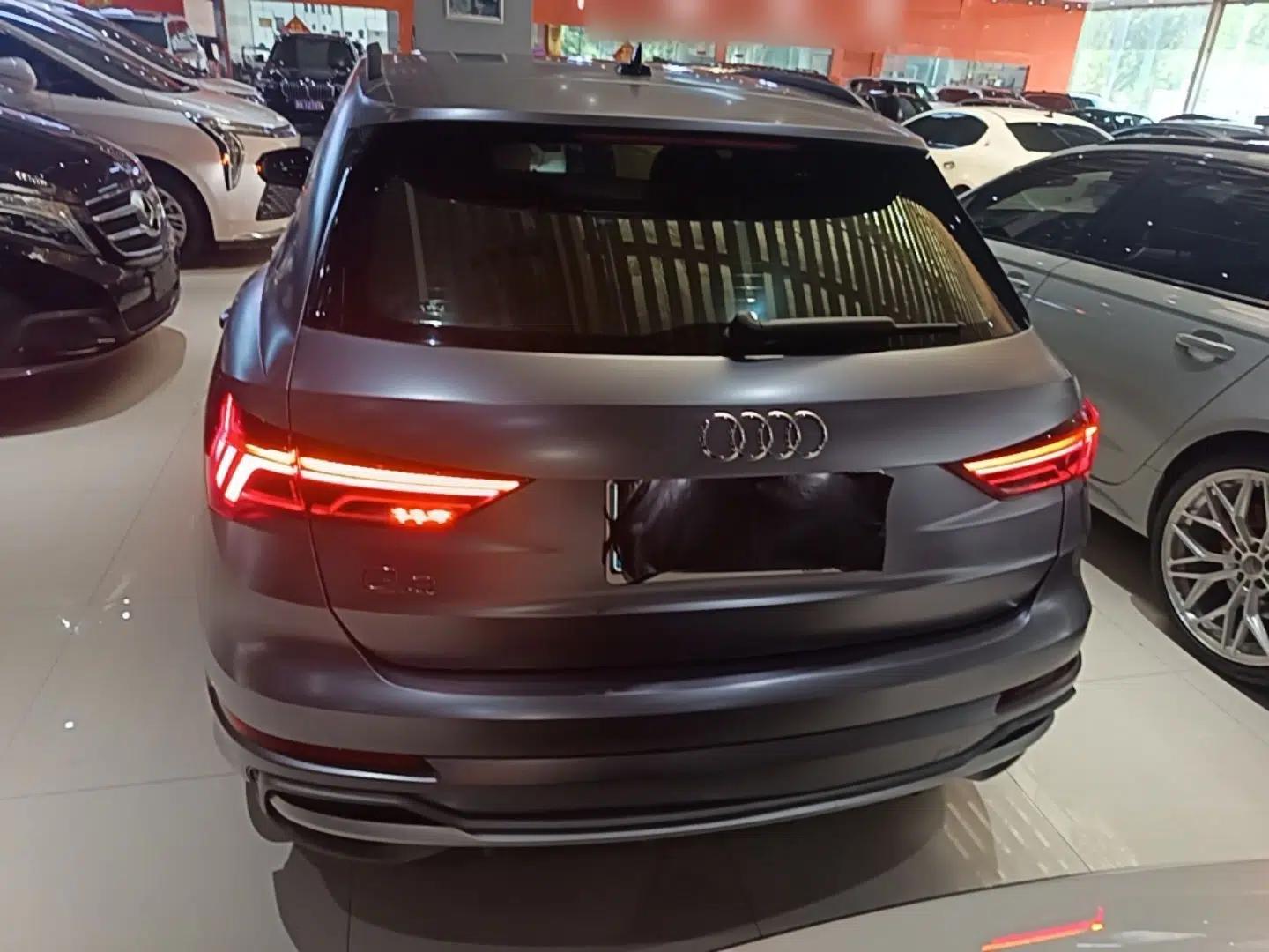 Audi Q3 2023 35 TFSI Fashion Dynamic Model (1.5T) — миниатюра 5