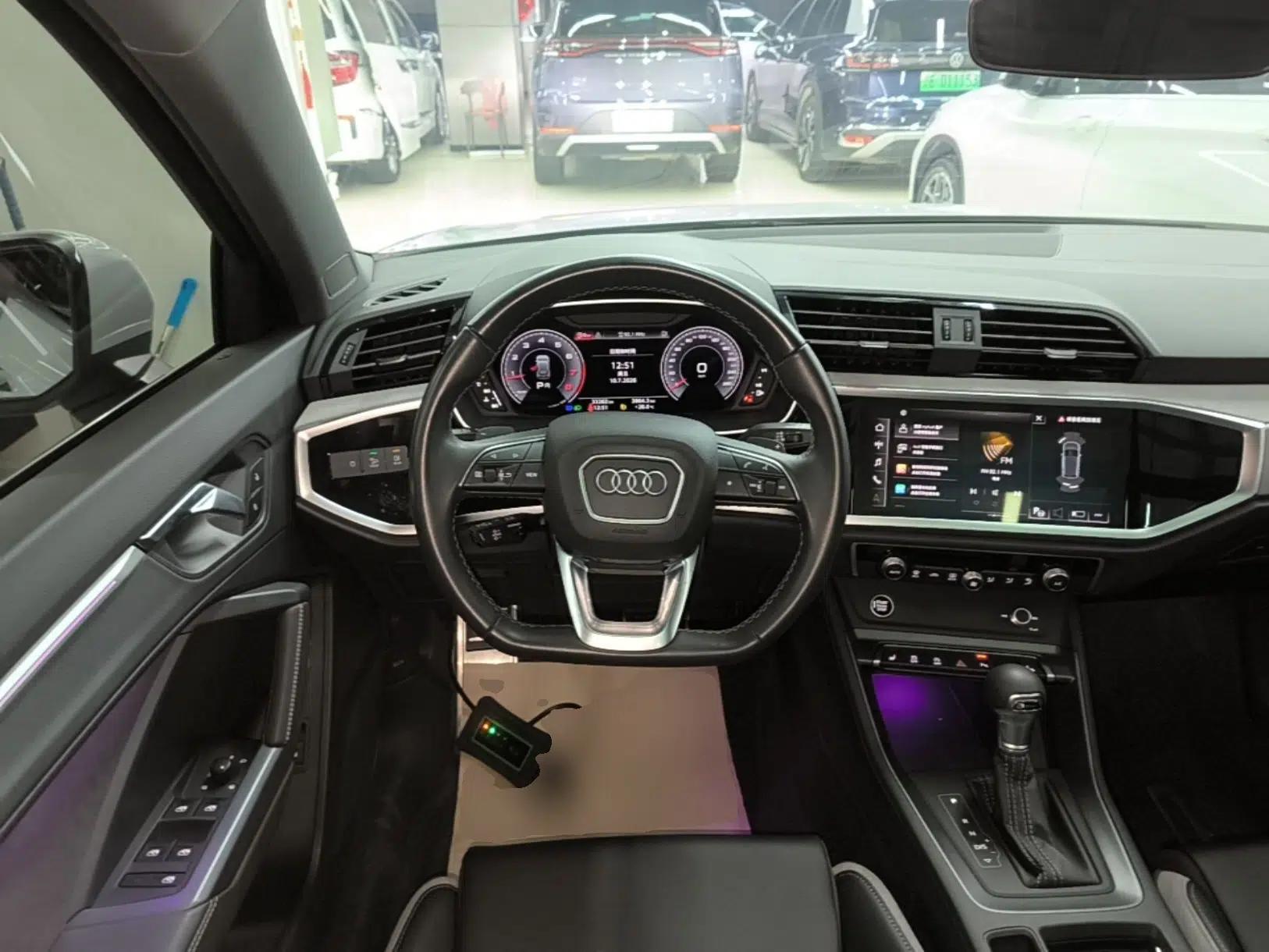 Audi Q3 2024 35 TFSI Fashion Dynamic Edition — миниатюра 13