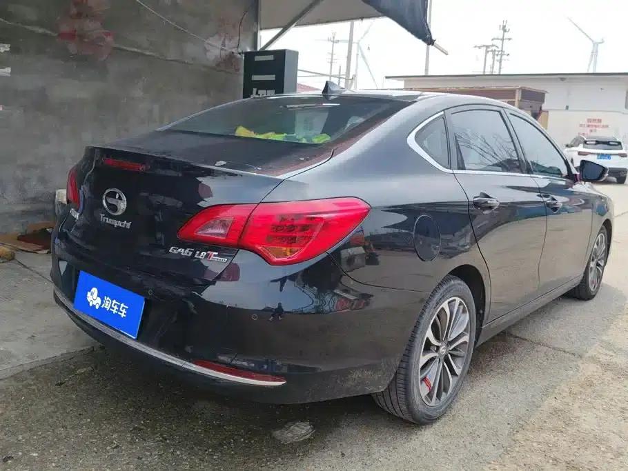 Trumpchi GA6 2015 1.8T DCT Luxury Navigation Edition — миниатюра 3