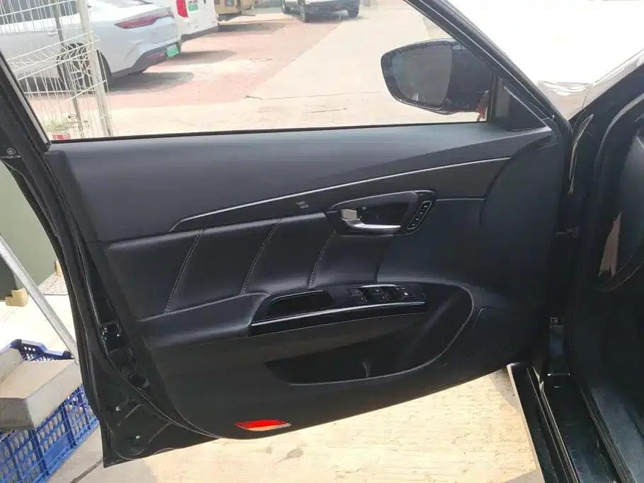 Trumpchi GA6 2015 1.8T DCT Luxury Navigation Edition — миниатюра 7