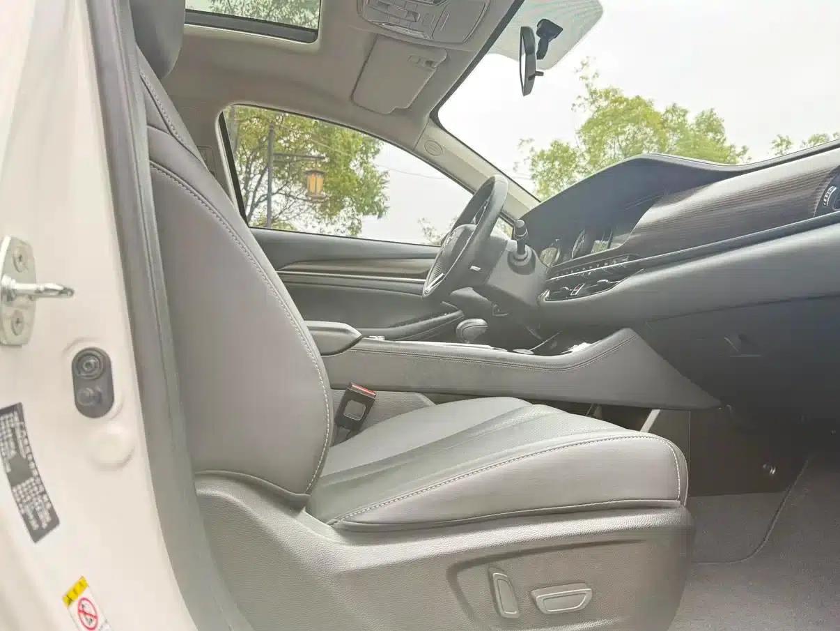 Trumpchi GA6 2019 270T Automatic Premium Edition — миниатюра 12