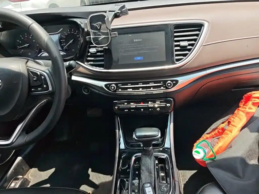 Trumpchi GA4 2018 200T Automatic Premium Edition — миниатюра 13