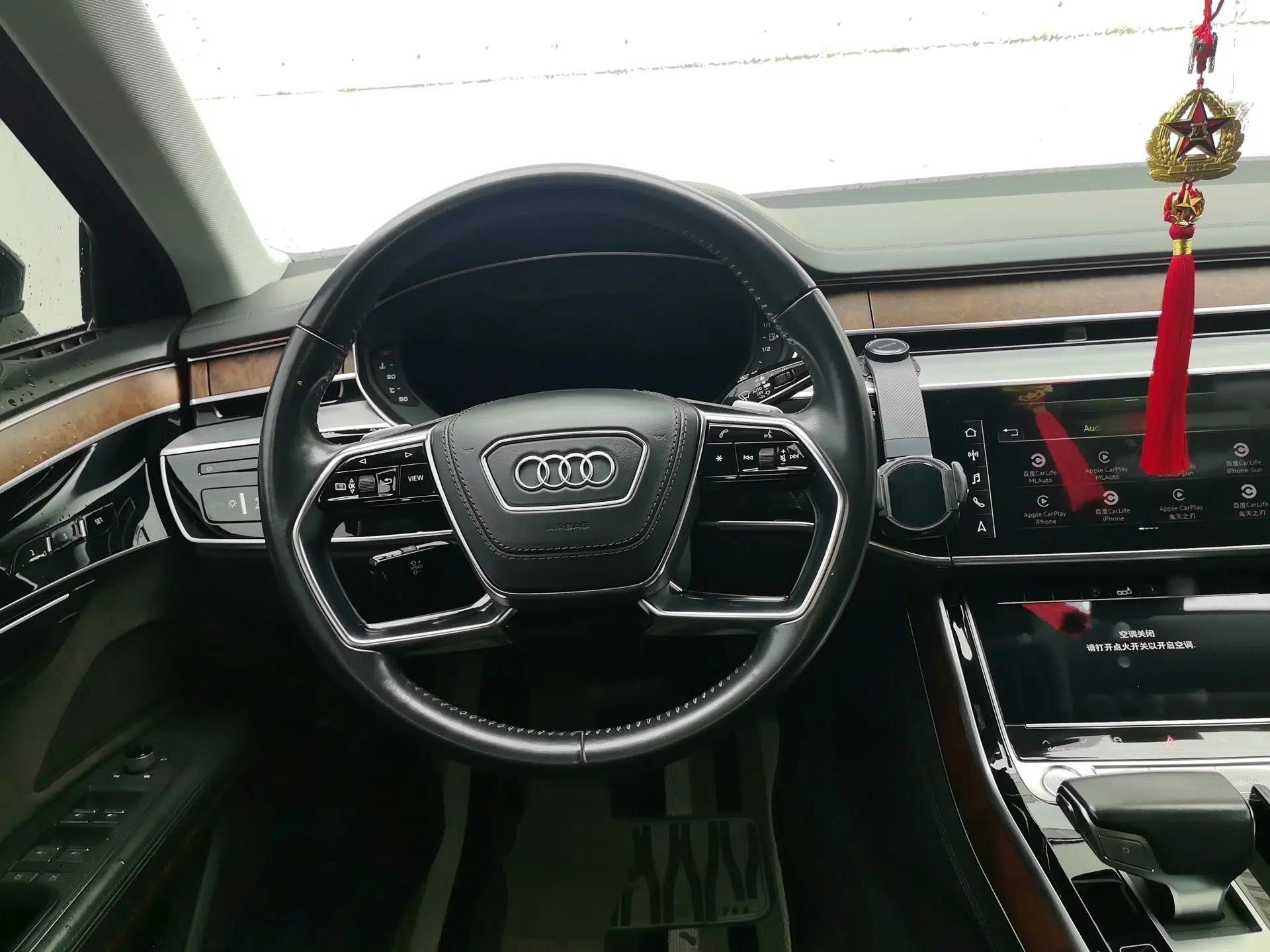 Audi A8 2019 A8L 55 TFSI quattro Luxury Model — миниатюра 10