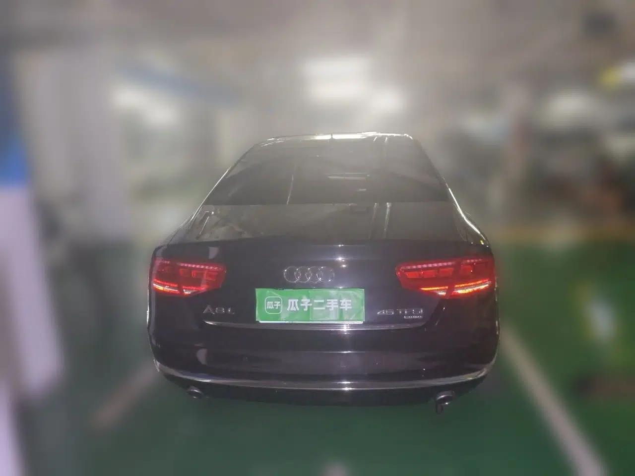 Audi A8 2013 A8L 45 TFSI quattro Comfort model — миниатюра 5
