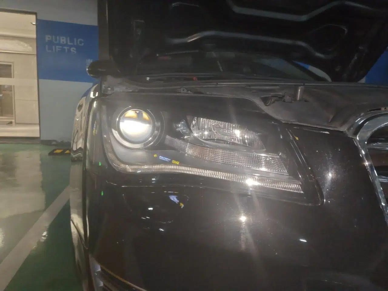 Audi A8 2013 A8L 45 TFSI quattro Comfort model — миниатюра 7