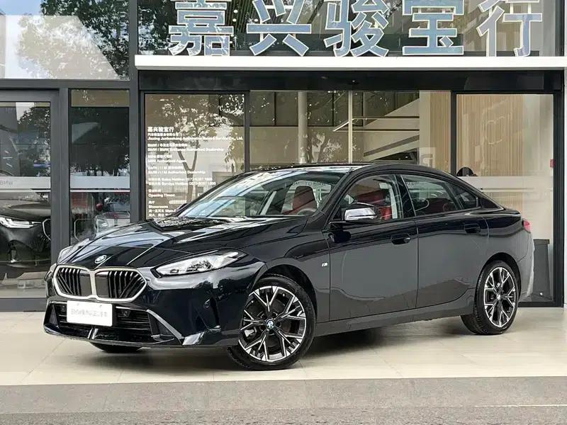 2025 BMW 2 Series 225L M Sport Package — миниатюра 1