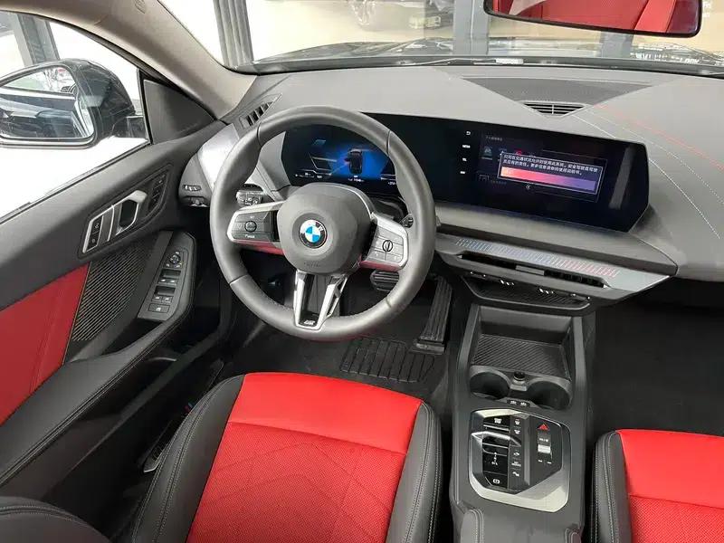 2025 BMW 2 Series 225L M Sport Package — миниатюра 11