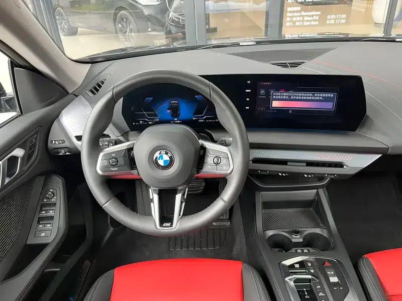 2025 BMW 2 Series 225L M Sport Package — миниатюра 12