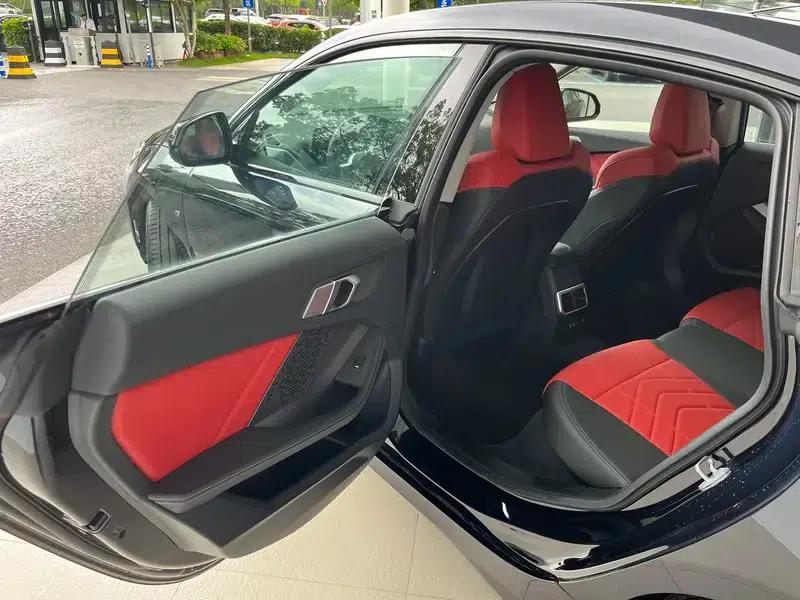 2025 BMW 2 Series 225L M Sport Package — миниатюра 18