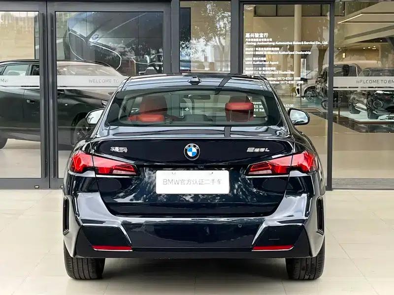 2025 BMW 2 Series 225L M Sport Package — миниатюра 4