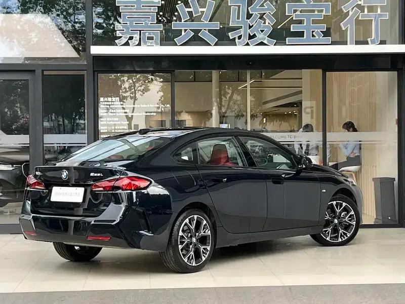 2025 BMW 2 Series 225L M Sport Package — миниатюра 5