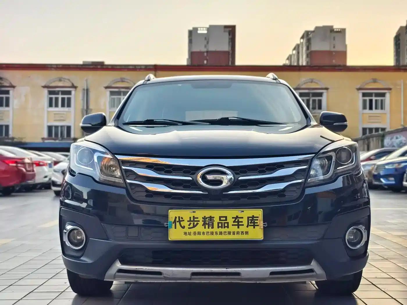 Trumpchi GS5 Super 2016 2.0L Automatic 2WD Premium Edition — миниатюра 2
