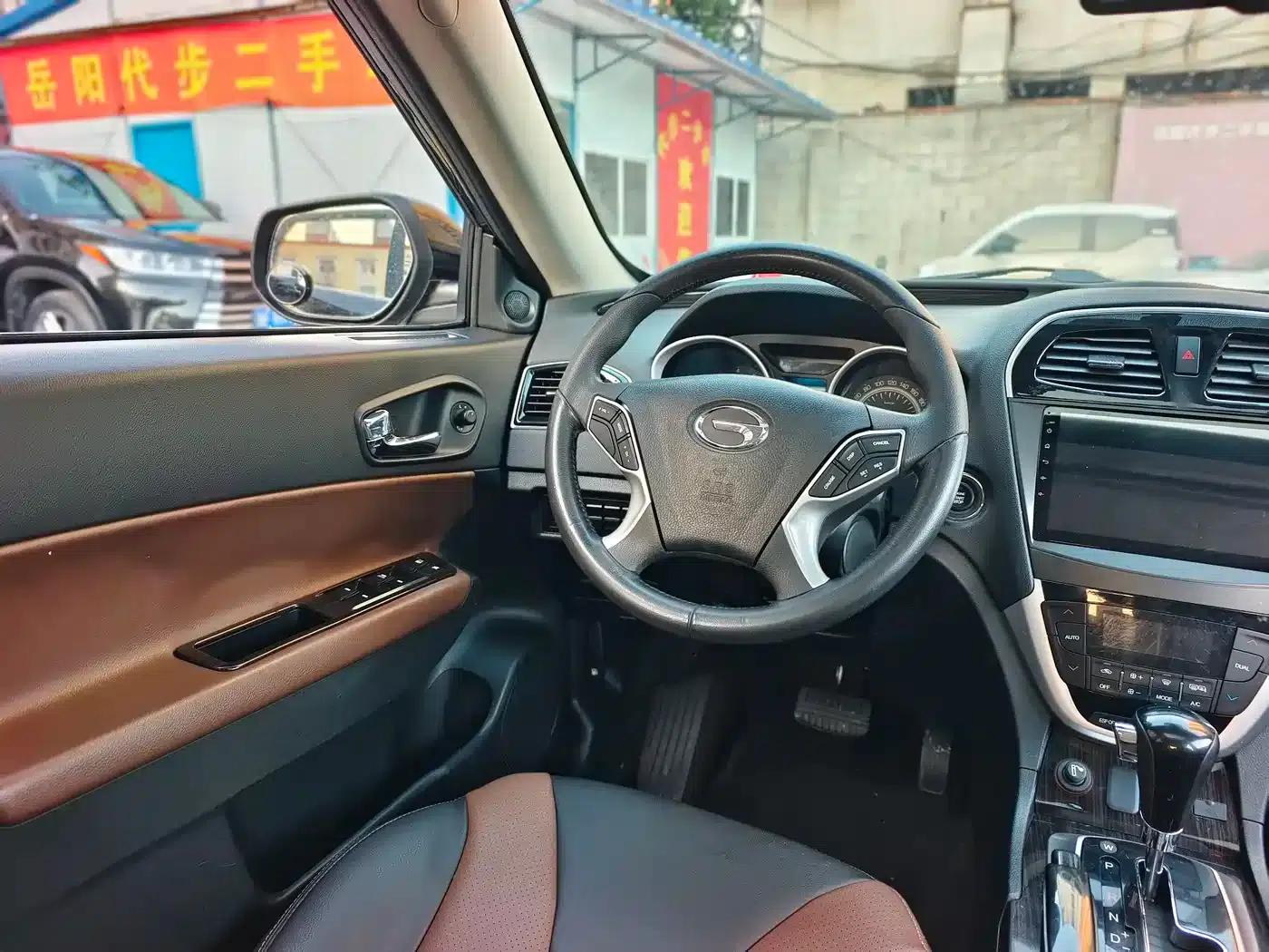 Trumpchi GS5 Super 2016 2.0L Automatic 2WD Premium Edition — миниатюра 7